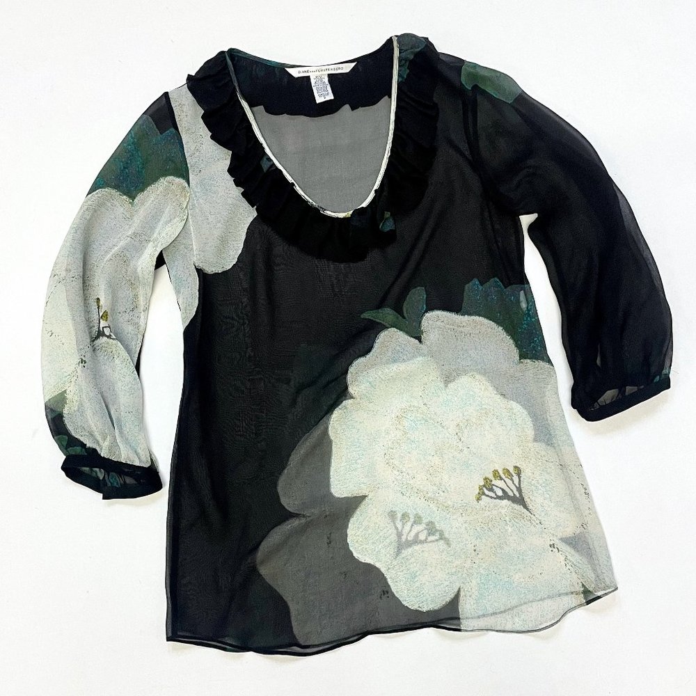 Diane von Furstenberg DVF "Chica" Sheer Silk Floral Quarter Sleeve Blouse sz 2 S